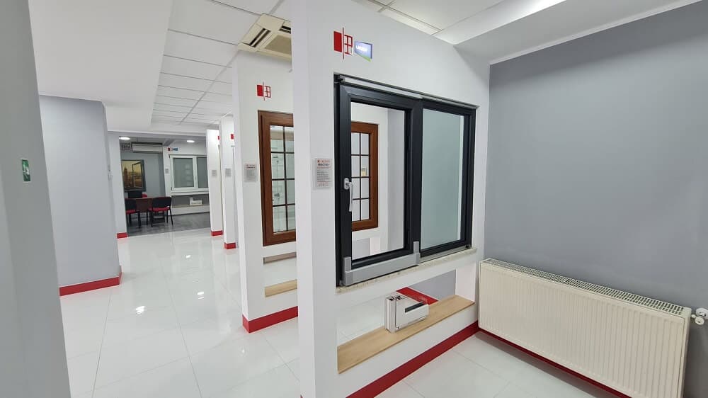 showroom targu jiu tamplarie pvc 2